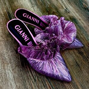 GIANNI BINI : MULE 🎀